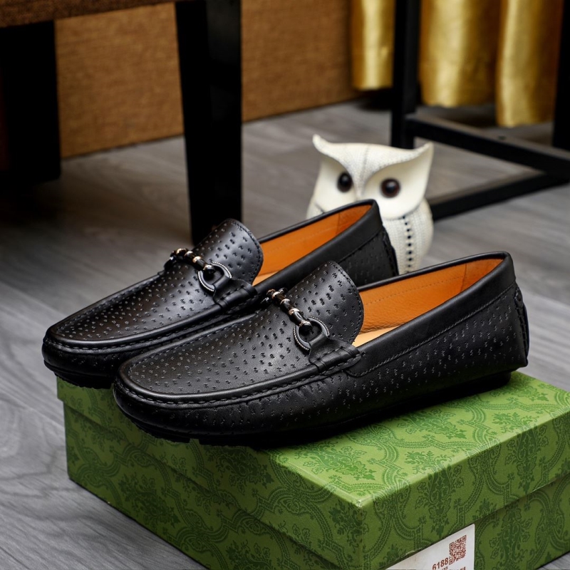 G*u*i leather shoes